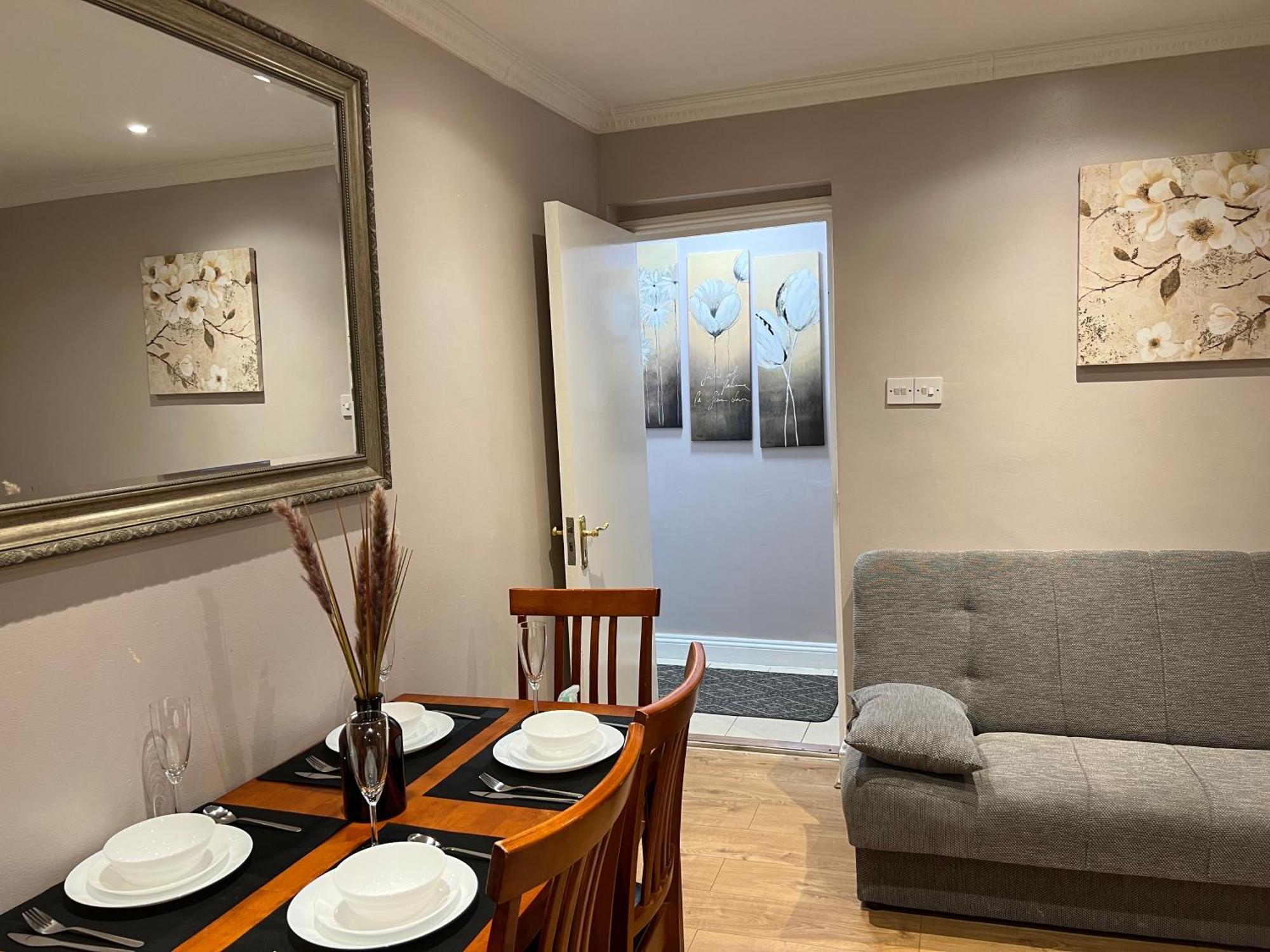 Apartament For Up To 6, Next To Big Ben & Eye Londra